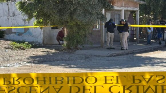 A lado de un expendio ejecutan a balazos un hombre en Balbuena de San Pedro, Navolato