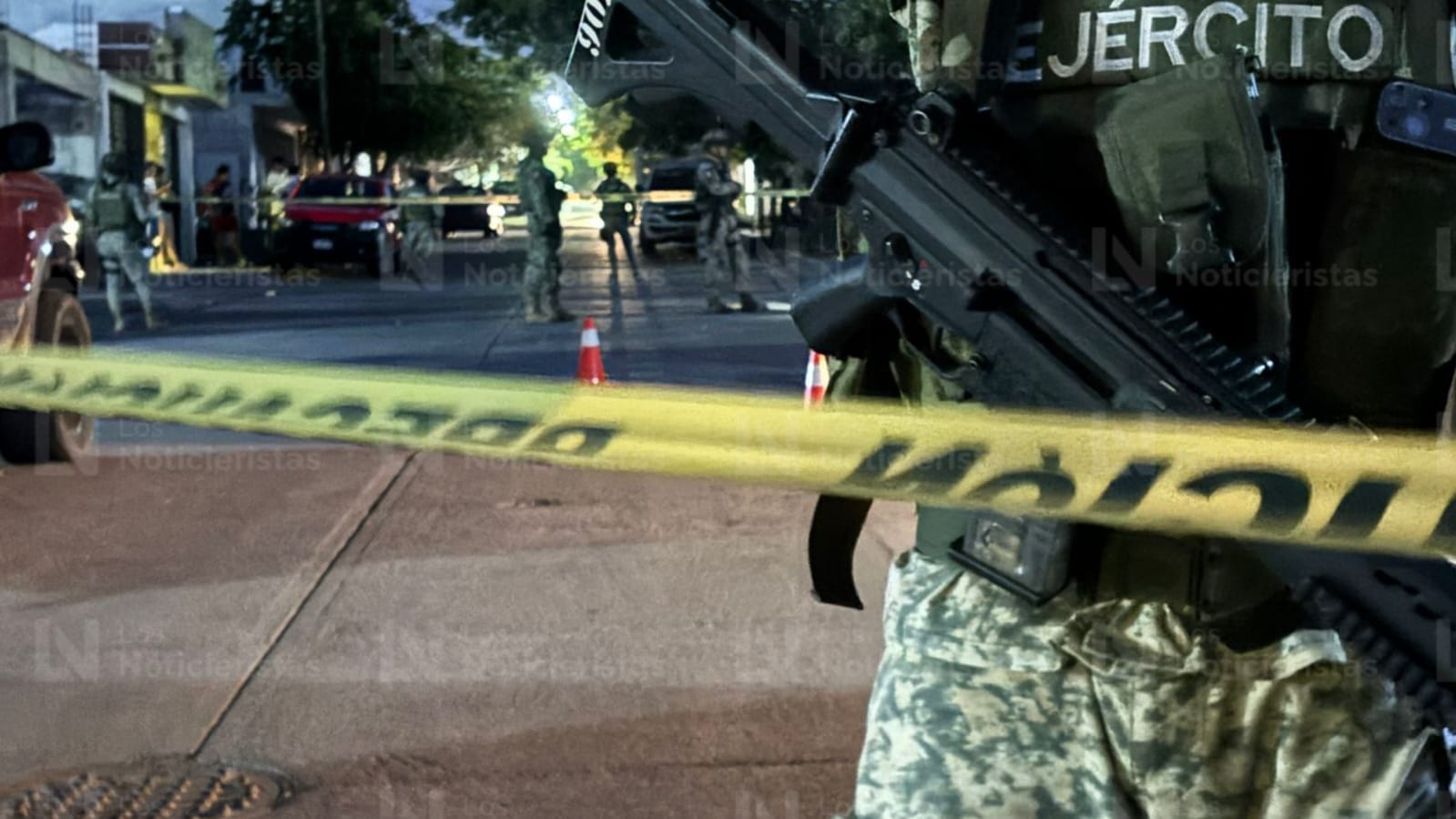 Ejército coloca cinta amarilla en zona del crimen