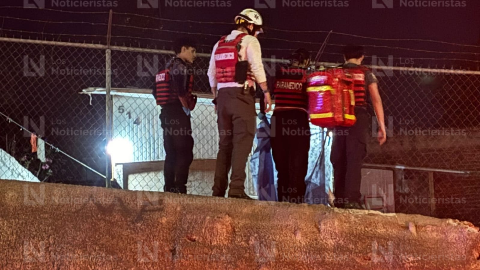 Autoridades resguardan el sitio donde un hombre fue ejecutado en Culiacán