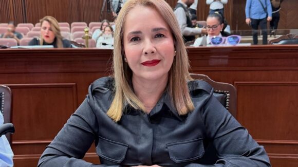 Tras cinco días hospitalizada, dan alta médica a la diputada Elizabeth Montoya, agredida junto Sergio Torres en Culiacán, Sinaloa
