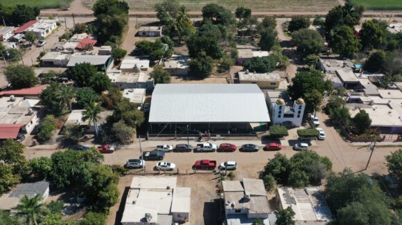 “No se cansen nunca de luchar por su ejido”, autoridades entregan techumbre en Vicente Guerrero de Guasave, Sinaloa