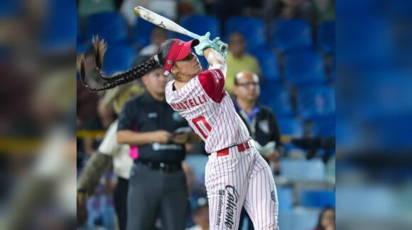 Erika Piancastelli es campeona del primer Home Run Derby en la Liga Mexicana de Softbol