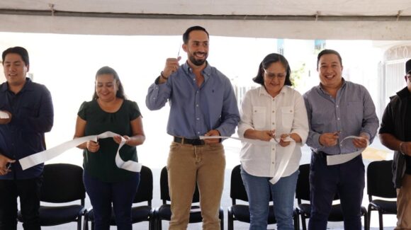 Con 2.8 mdp de inversión, estrenan pavimento la Benito Juárez y Torremolinos en Mazatlán, Sinaloa