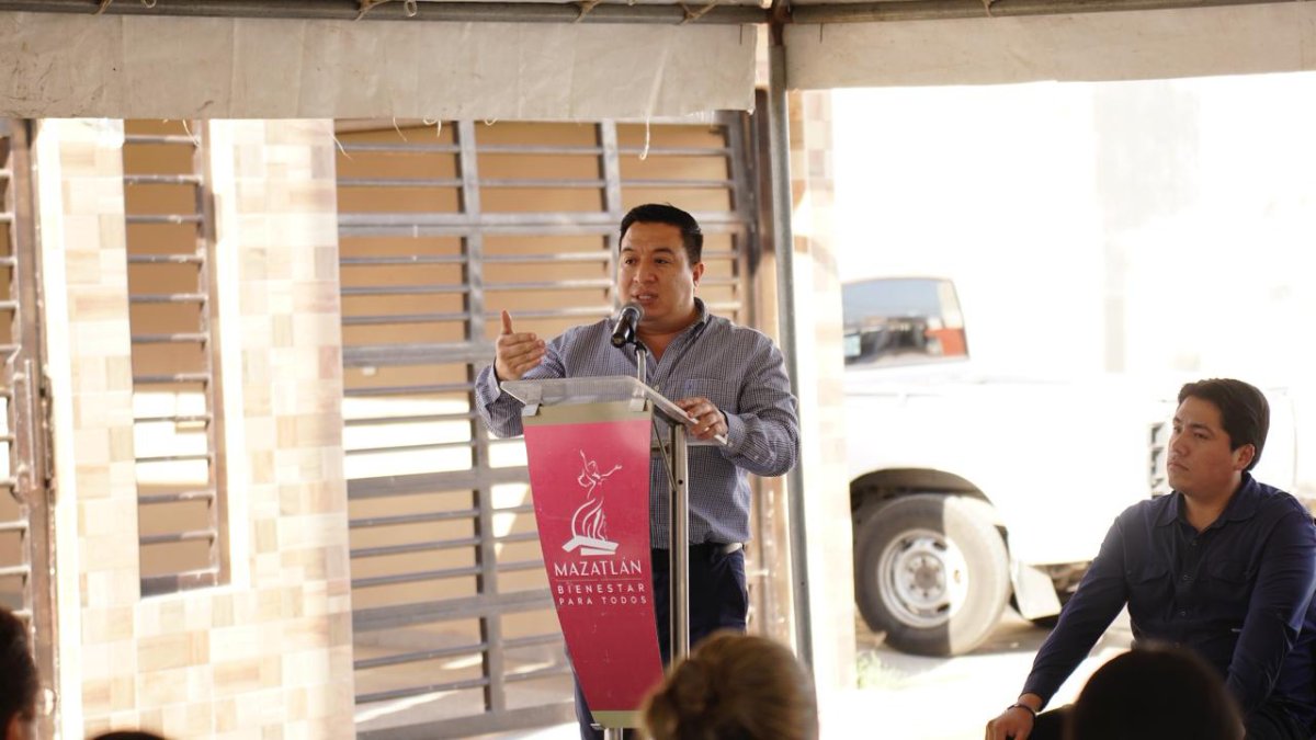 estrenan pavimento en la benito juarez y torremolinos en mazatlan