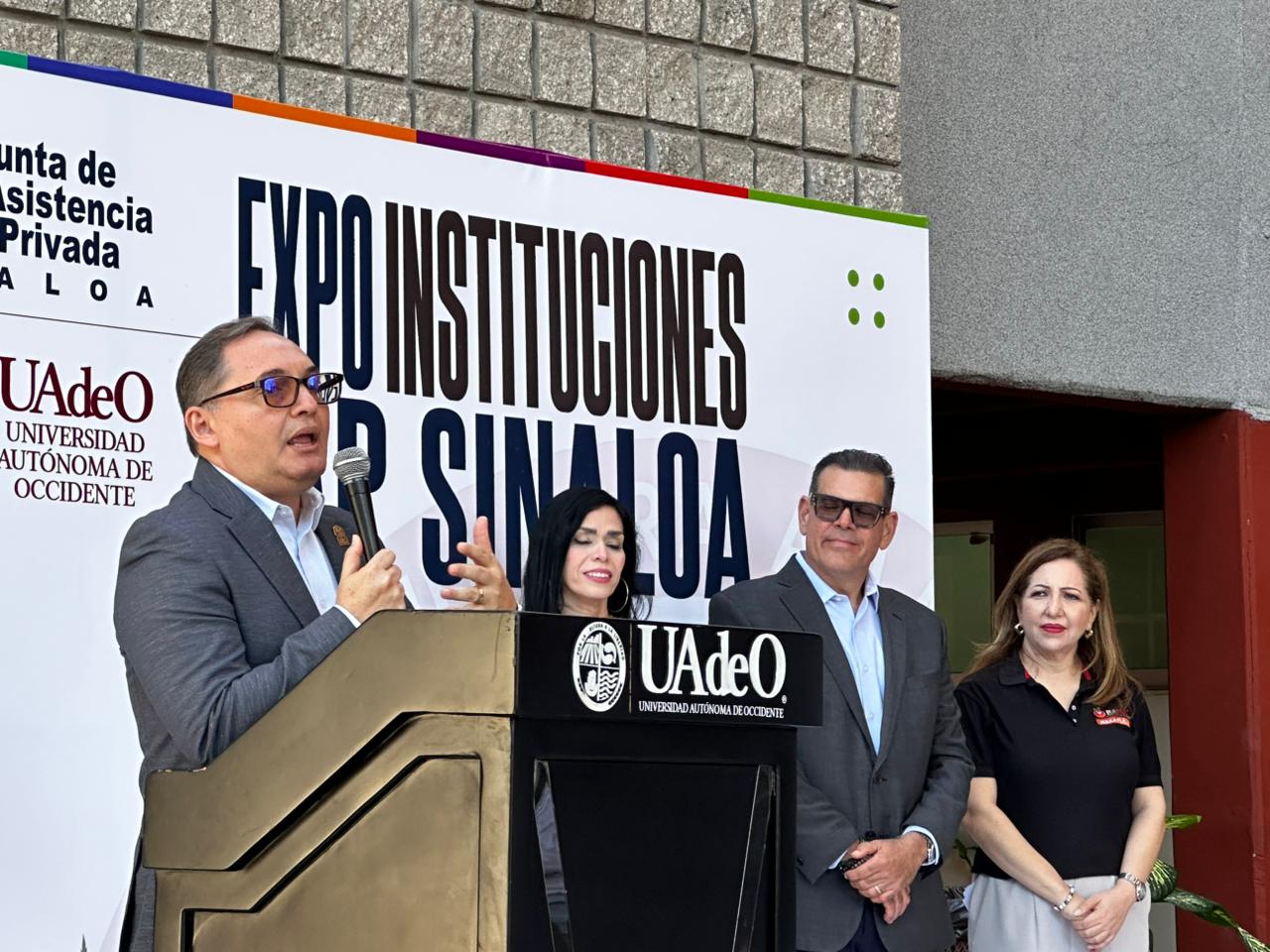 Pedro Flores Leal, rector de la UAdeO