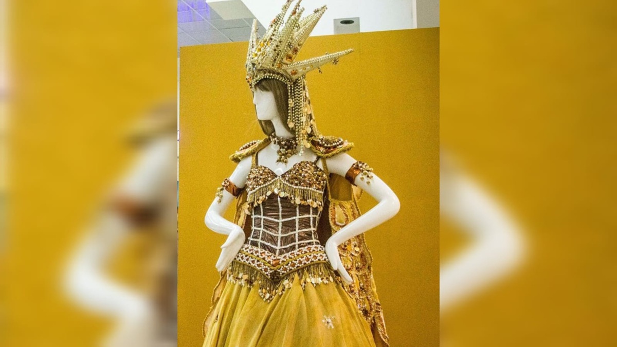 Exposición de vestuario real del Carnaval de Mazatlán