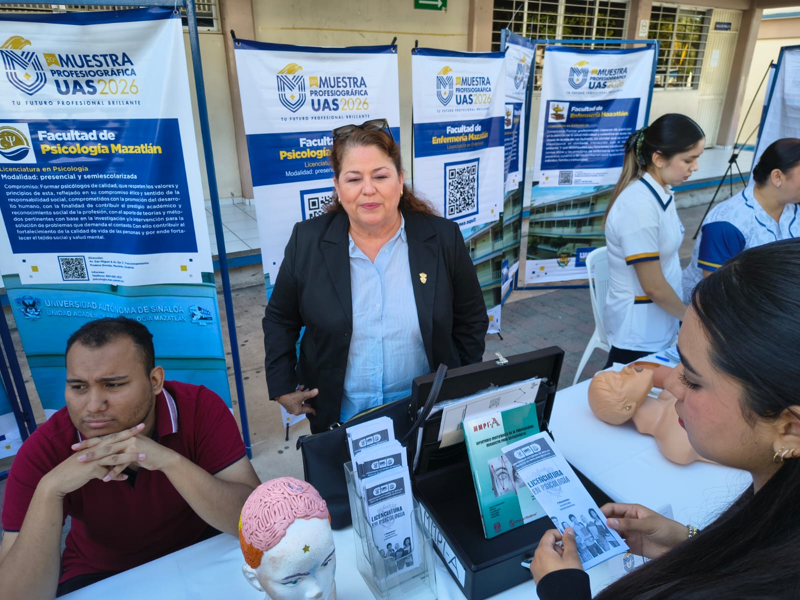 UAS acerca su oferta educativa a jóvenes del sur de Sinaloa