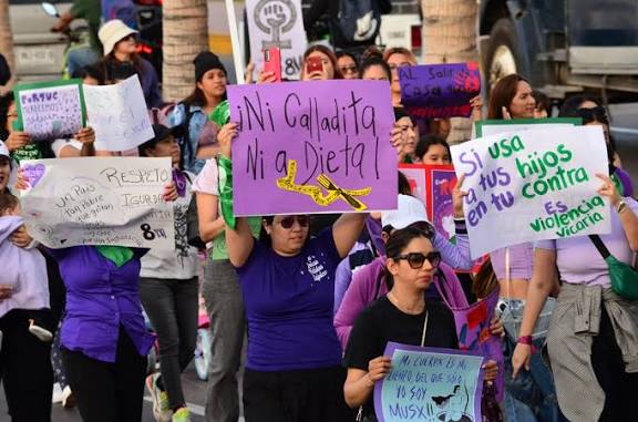 Colectivos feministas convocan a marcha por el 8M en Mazatlán