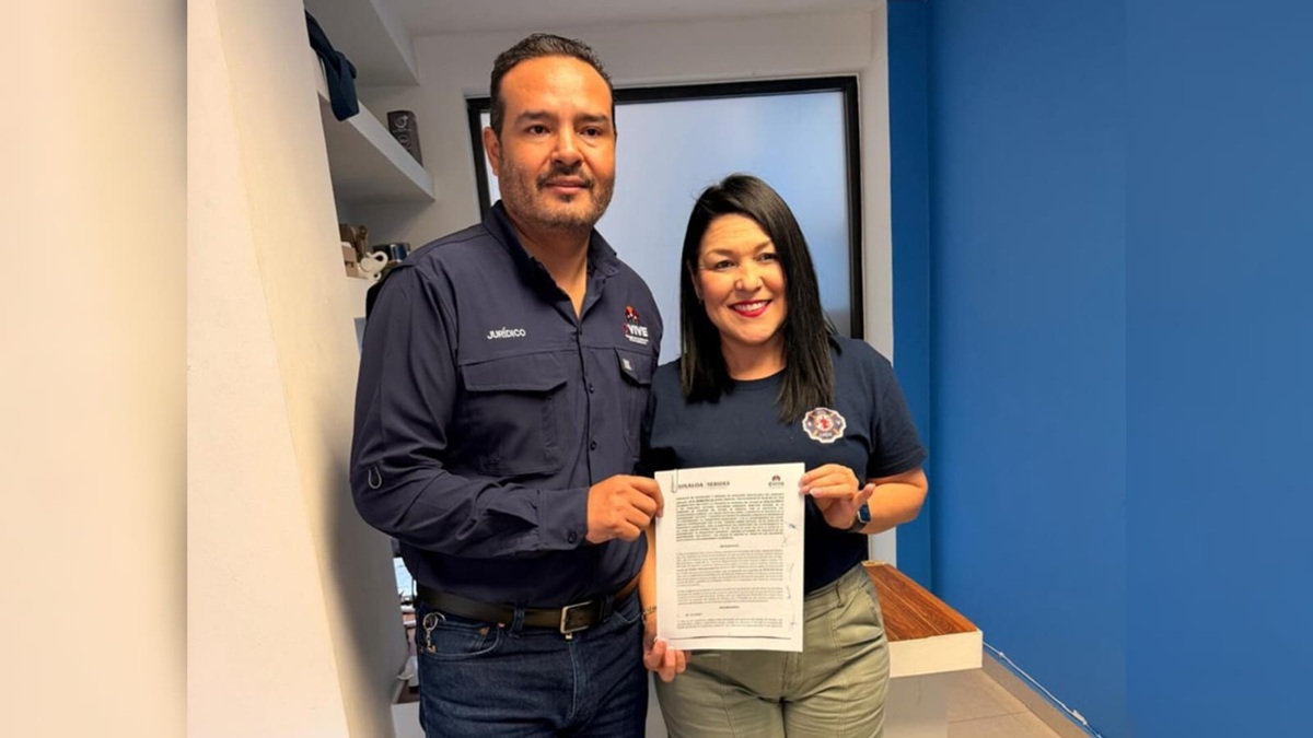 Firma convenio CVIVE y Ayuntamiento de Choix en beneficio de desplazados