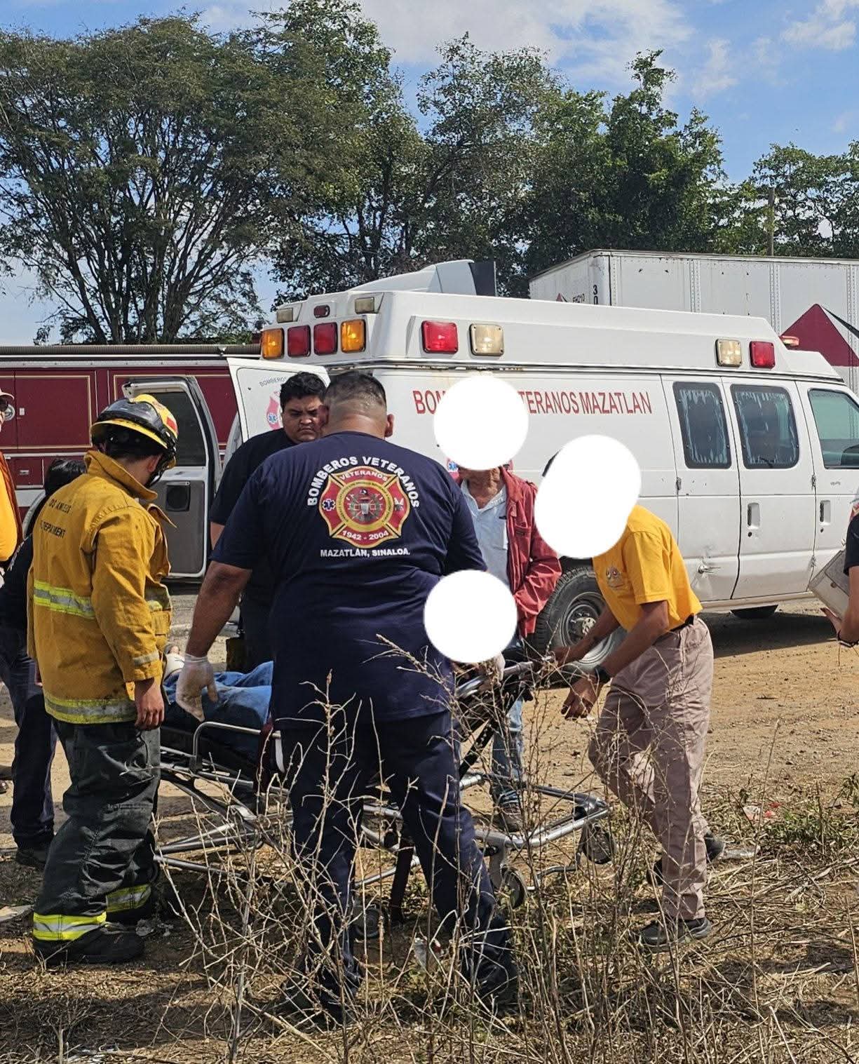 fuerte choque ocurrio la sobre mazatlan culiacan esta tarde