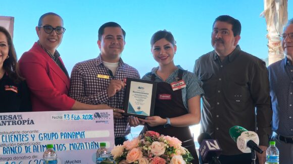 Grupo Panamá entrega más de 106 mil pesos al Banco de Alimentos de Mazatlán, Sinaloa