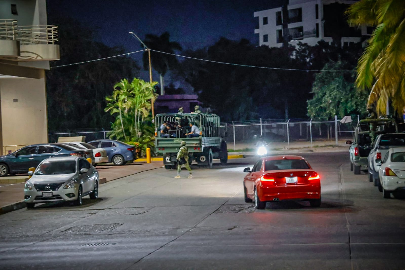 Ejército despliega operativo en alrededores del hotel donde se hospeda Claudia Sheinbaum, en Culiacán