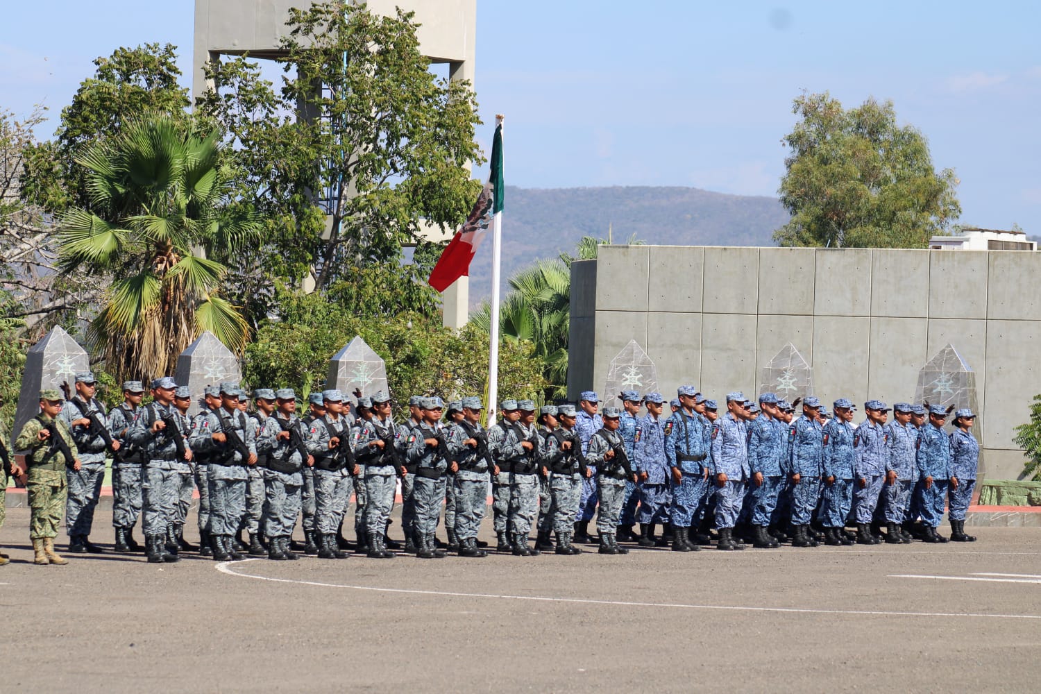 Héctor Ávila Alcocer rinde protesta como comandante de la Tercera Región Militar en Mazatlán