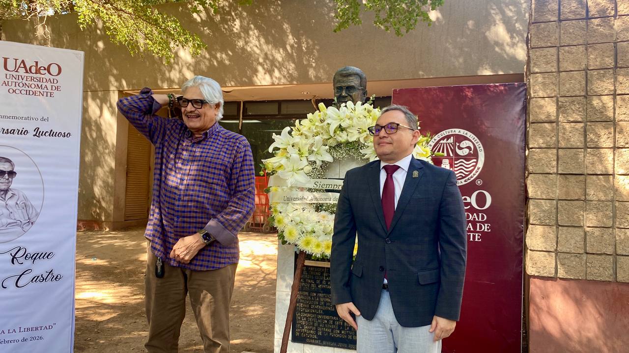 Homenaje a Don Roque Chevez Castro en la biblioteca de la UAdeO en Guasave