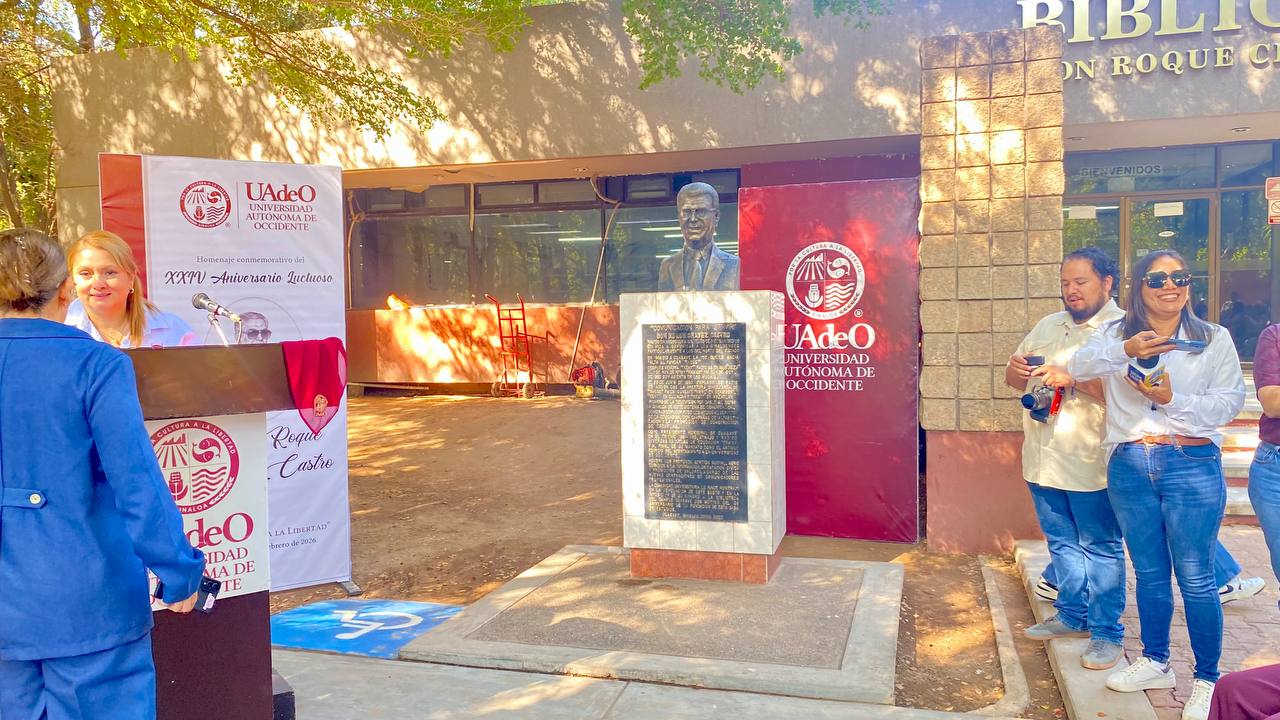 Homenaje a Don Roque Chevez Castro en la biblioteca de la UAdeO en Guasave