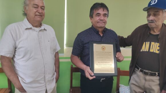 Dan homenaje póstumo a Juan Manuel Sánchez, tenista y miembro honorario del Club Deportivo Muralla en Mazatlán, Sinaloa