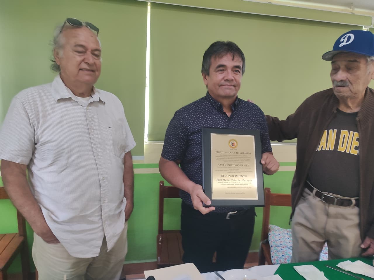 Dan homenaje póstumo a Juan Manuel Sánchezdel Club Deportivo Muralla en Mazatlán