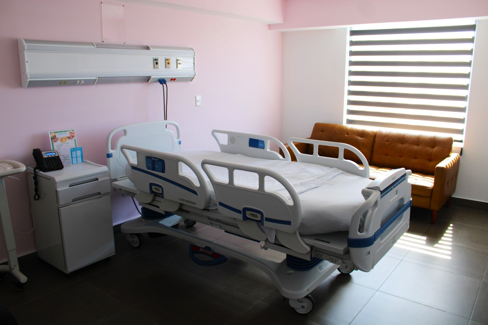 Área de Maternidad del Hospital Médica de la Ciudad en Mazatlán
