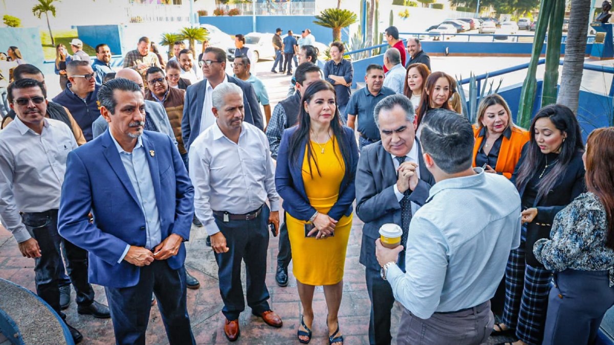 inauguracion de la xx muestra profesiografica uas 2026 reunion