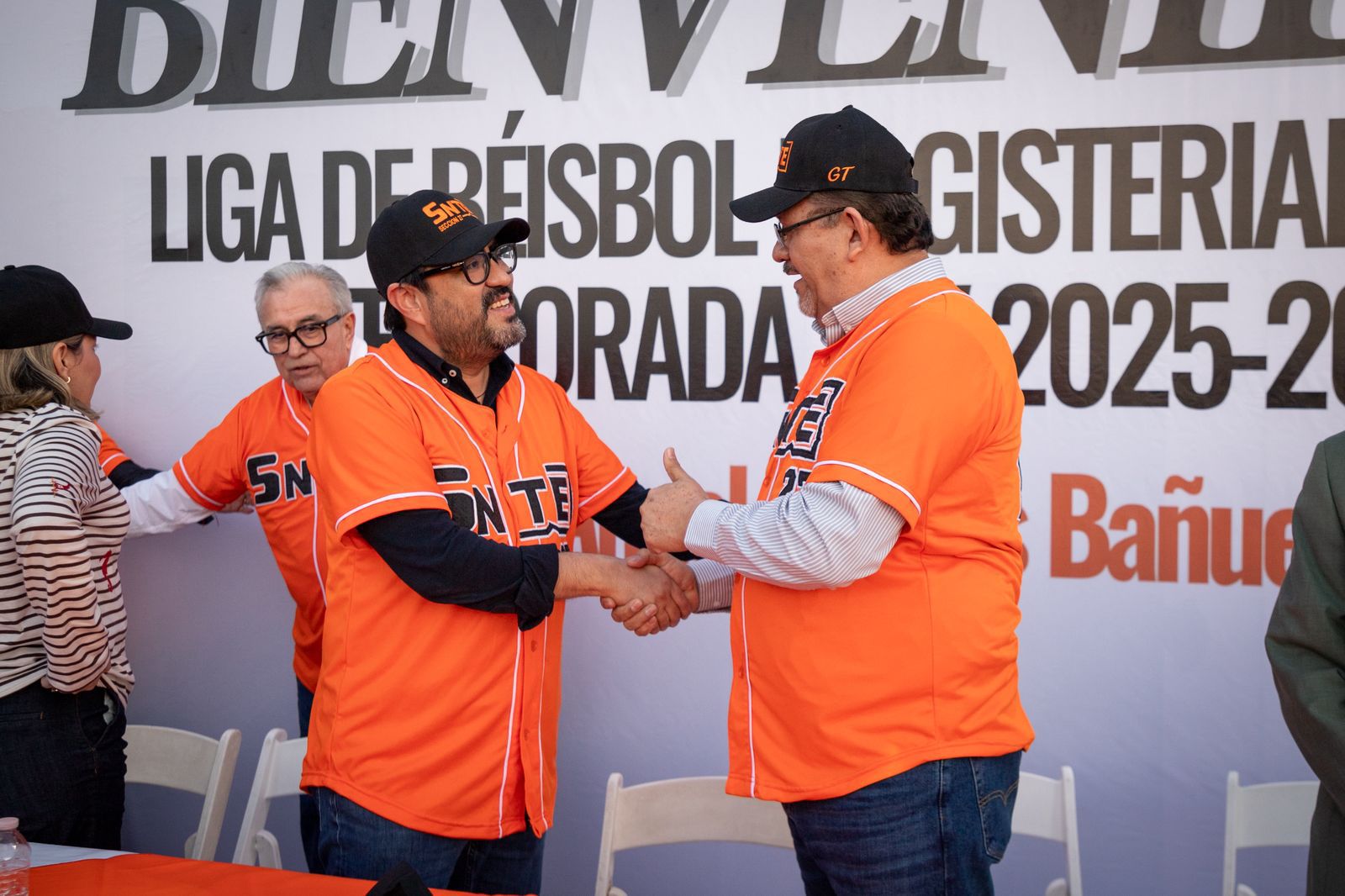 Inauguran Liga de Beisbol Magisterial SNTE 27 en Culiacán