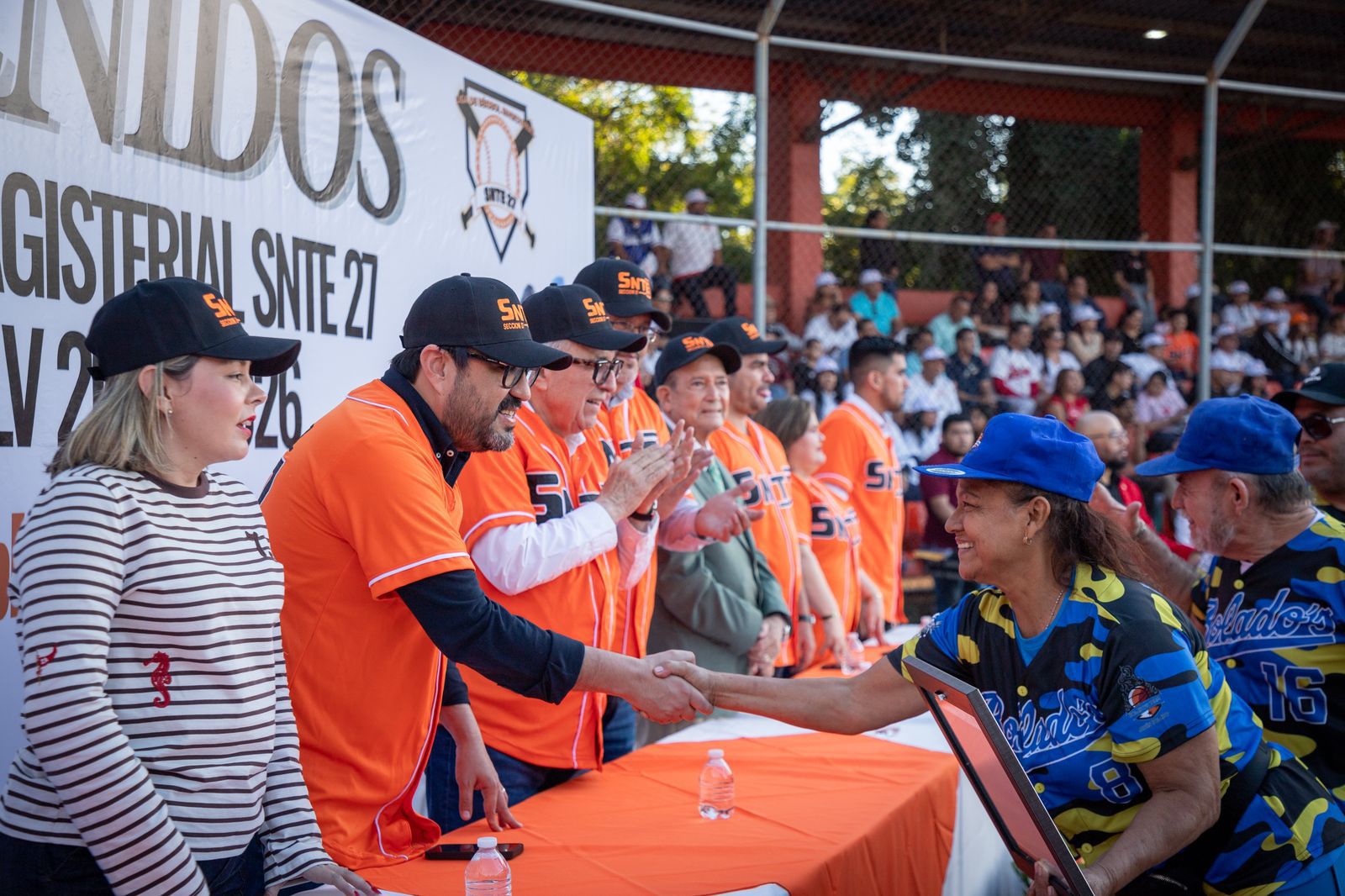 Inauguran Liga de Beisbol Magisterial SNTE 27 en Culiacán