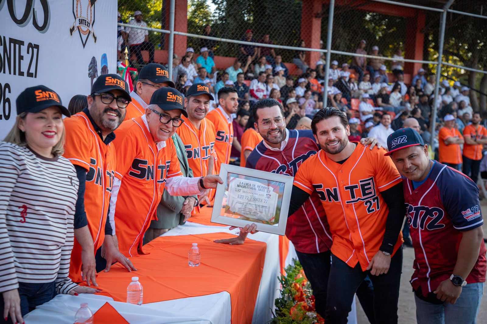 Inauguran Liga de Beisbol Magisterial SNTE 27 en Culiacán