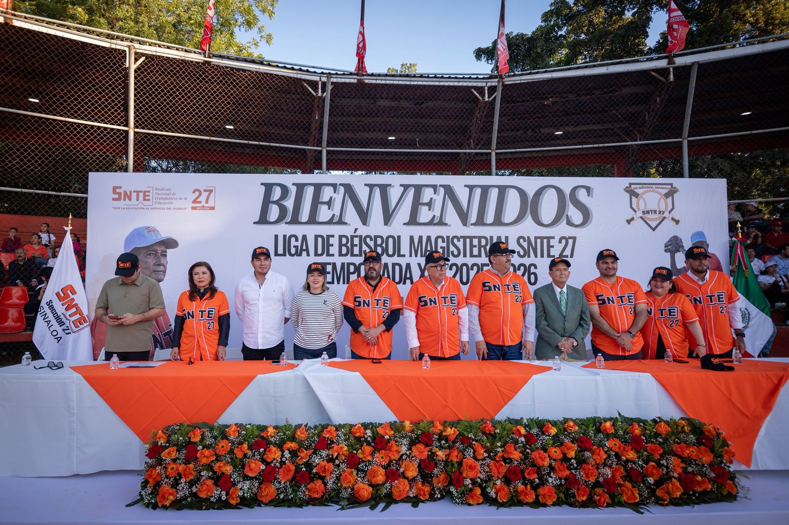 Inauguran Liga de Beisbol Magisterial SNTE 27 en Culiacán