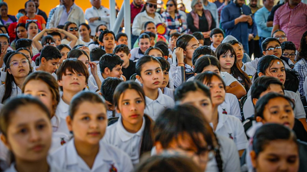 inauguran secundaria tecnica 101 en culiacan sinaloa estudiantes