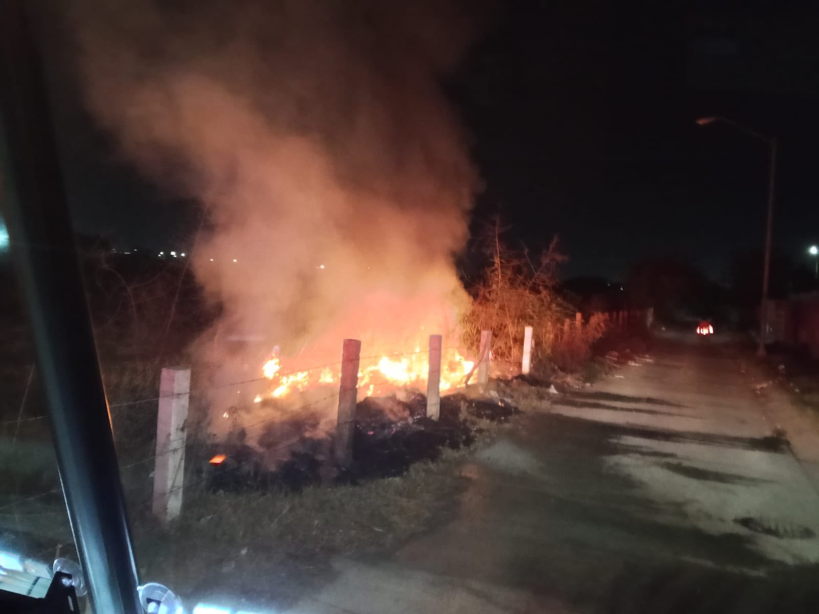 Incendio en baldío de Mazatlán, Sinaloa