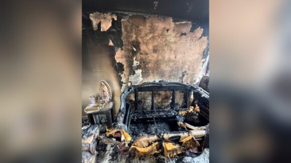 Se incendia vivienda en Infonavit Palos Verdes, en Los Mochis, Sinaloa