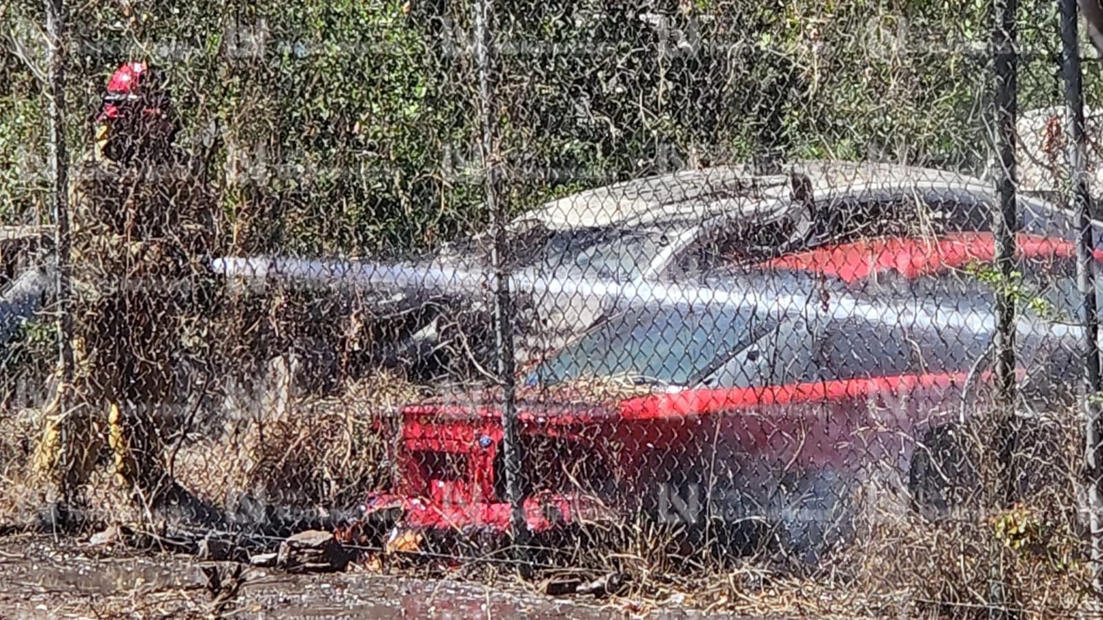 Incendio en yonke en la 21 de Marzo de Culiacán