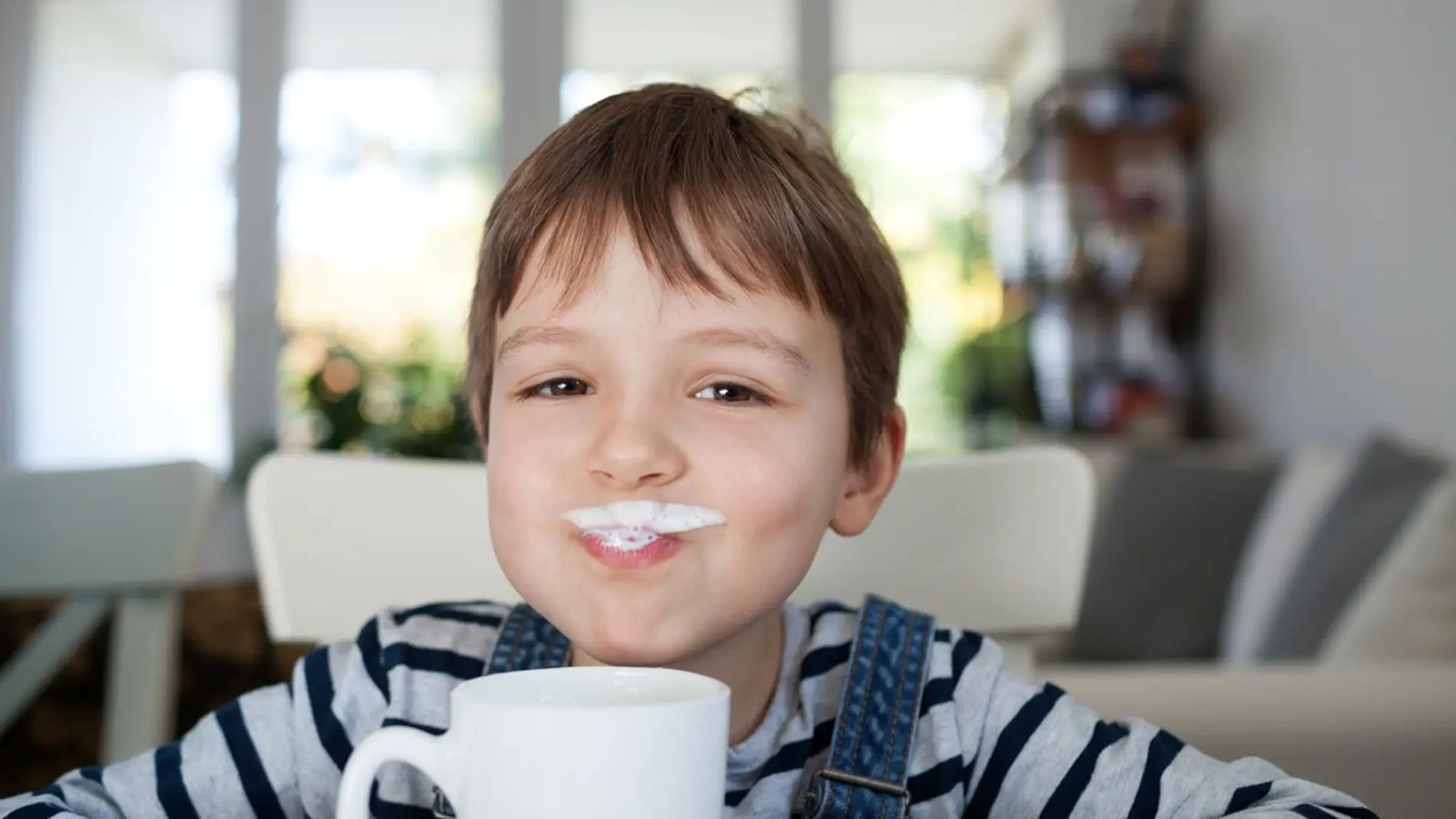 Inicia campaña Bigotes de Leche de Banco de Alimentos Mazatlán