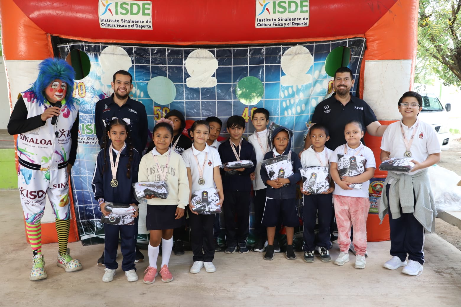 ISDE promueve el deporte en escuela de Villa Juárez, Navolato