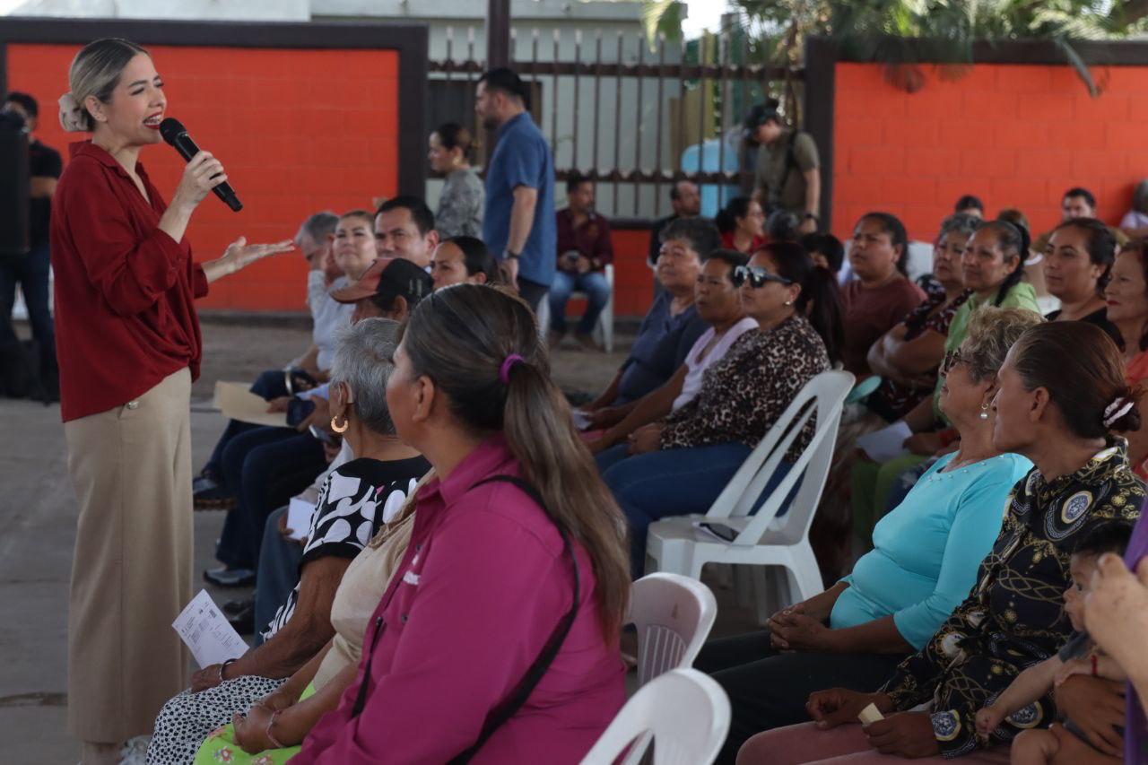 Jornada "Contigo Mazatlán" llega a Barrón