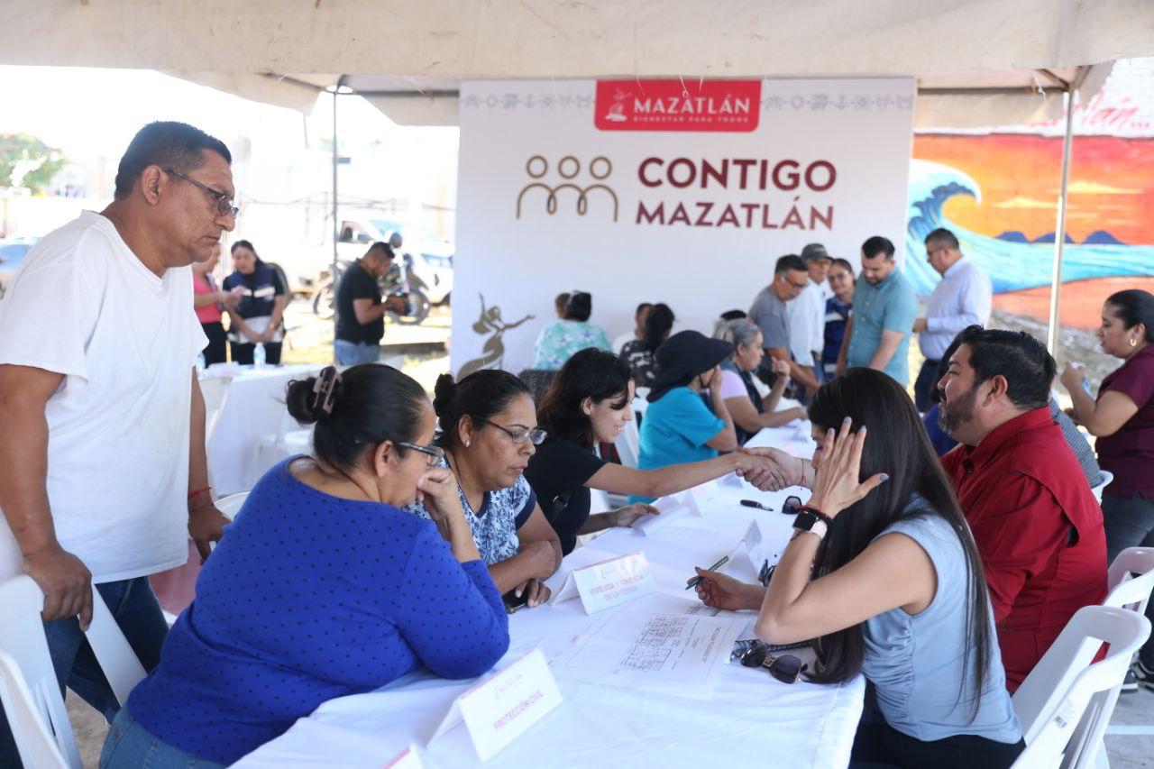 Jornada "Contigo Mazatlán" en Santa Elena