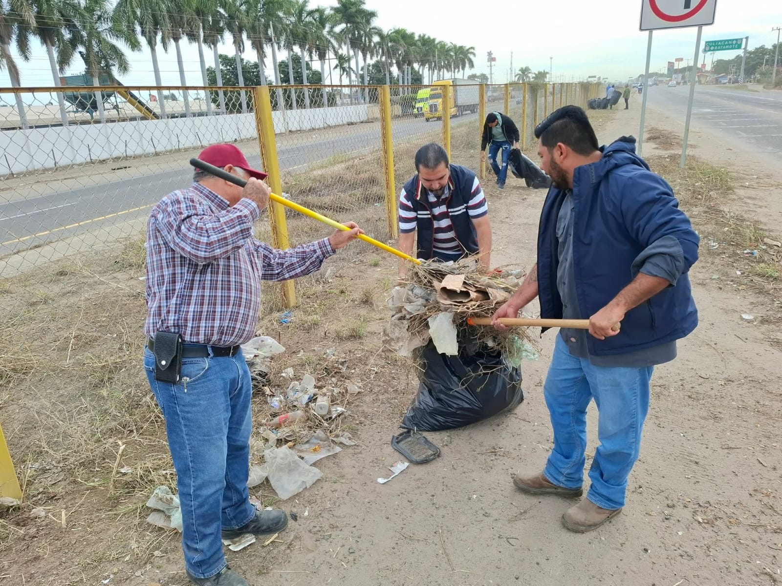 Jornada de limpieza en Guasave, Sinaloa