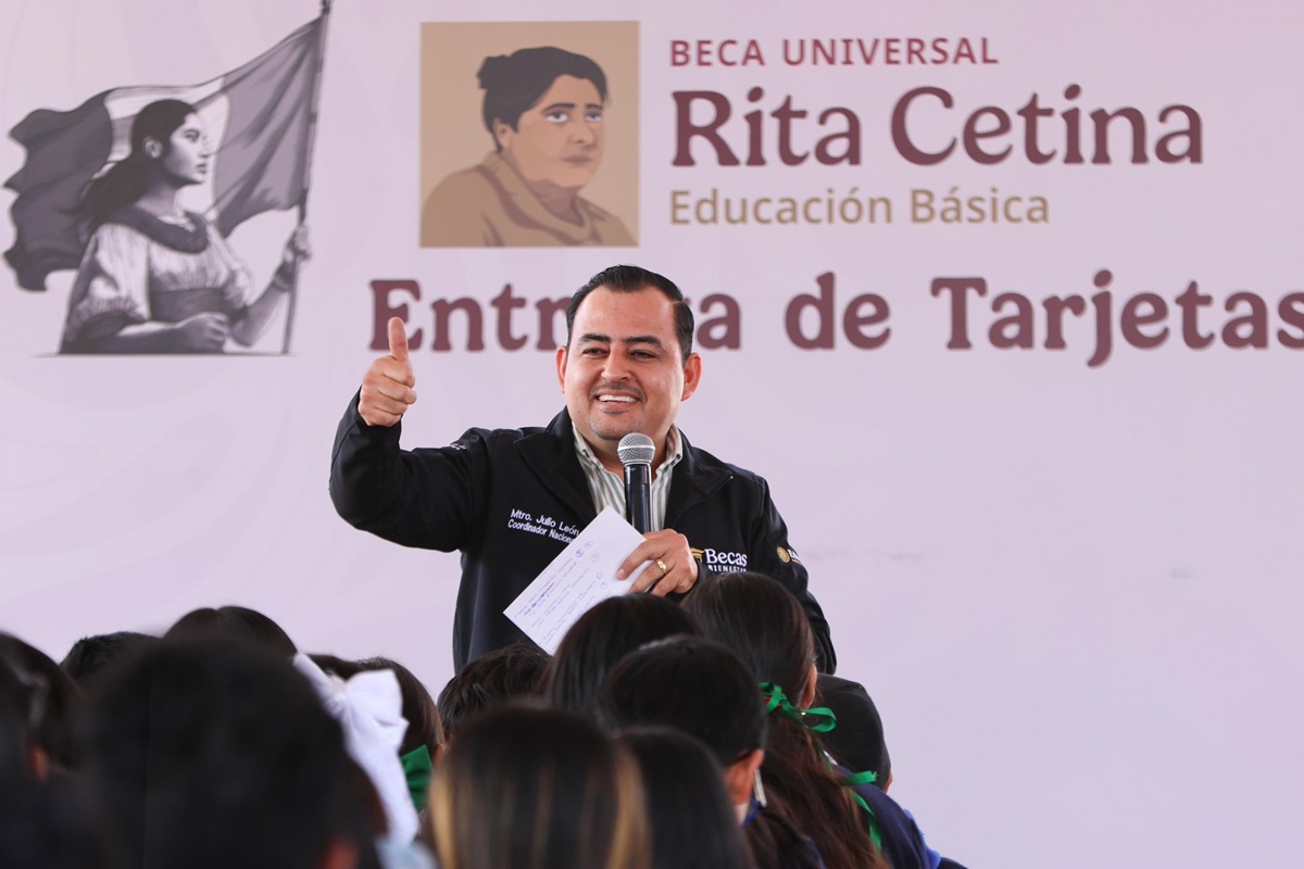 Julio León, coordinador de Becas del Bienestar