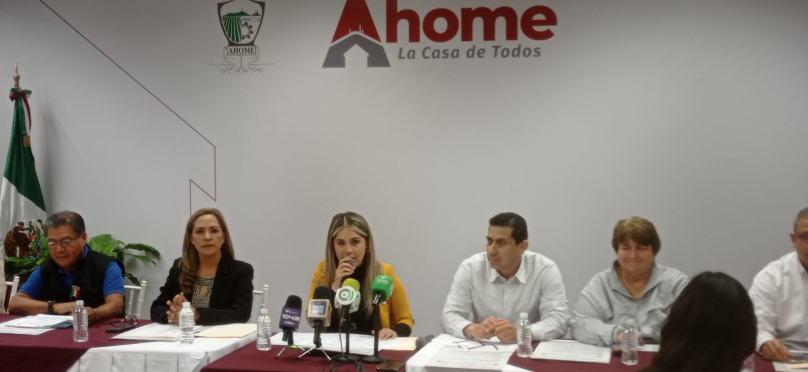 kiabeth Medellín Lara cabildo de Ahome