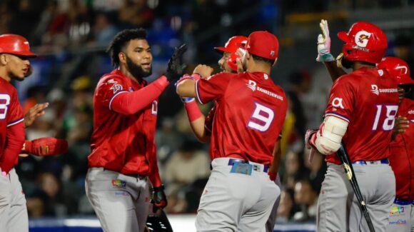 Leones del Escogido y Cangrejeros de Santurce por el liderato de la Serie del Caribe 2026