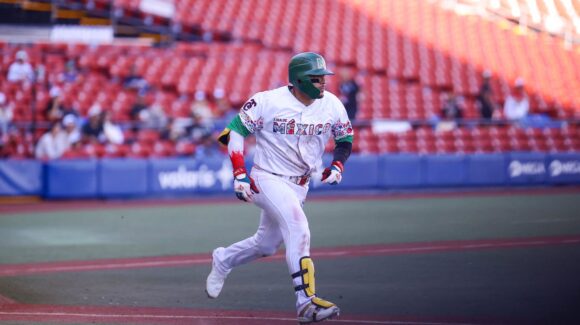Tomateros remonta con rally demoledor y le quita el invicto a Leones