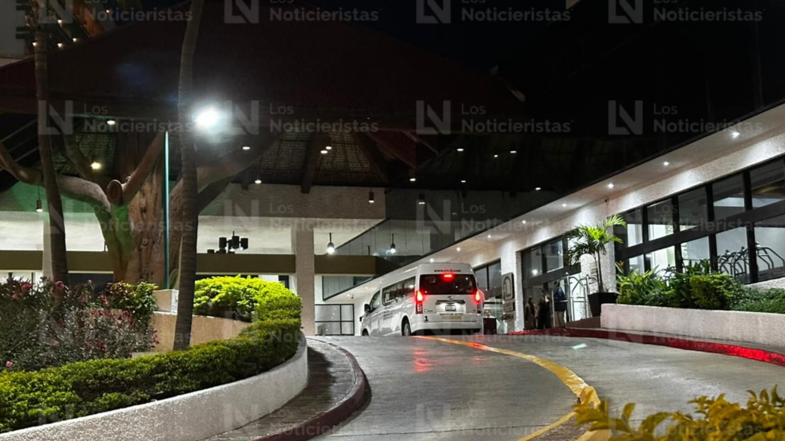Llega avanzada del Gobierno Federal a hotel de Mazatlán por visita de Claudia Sheinbaum