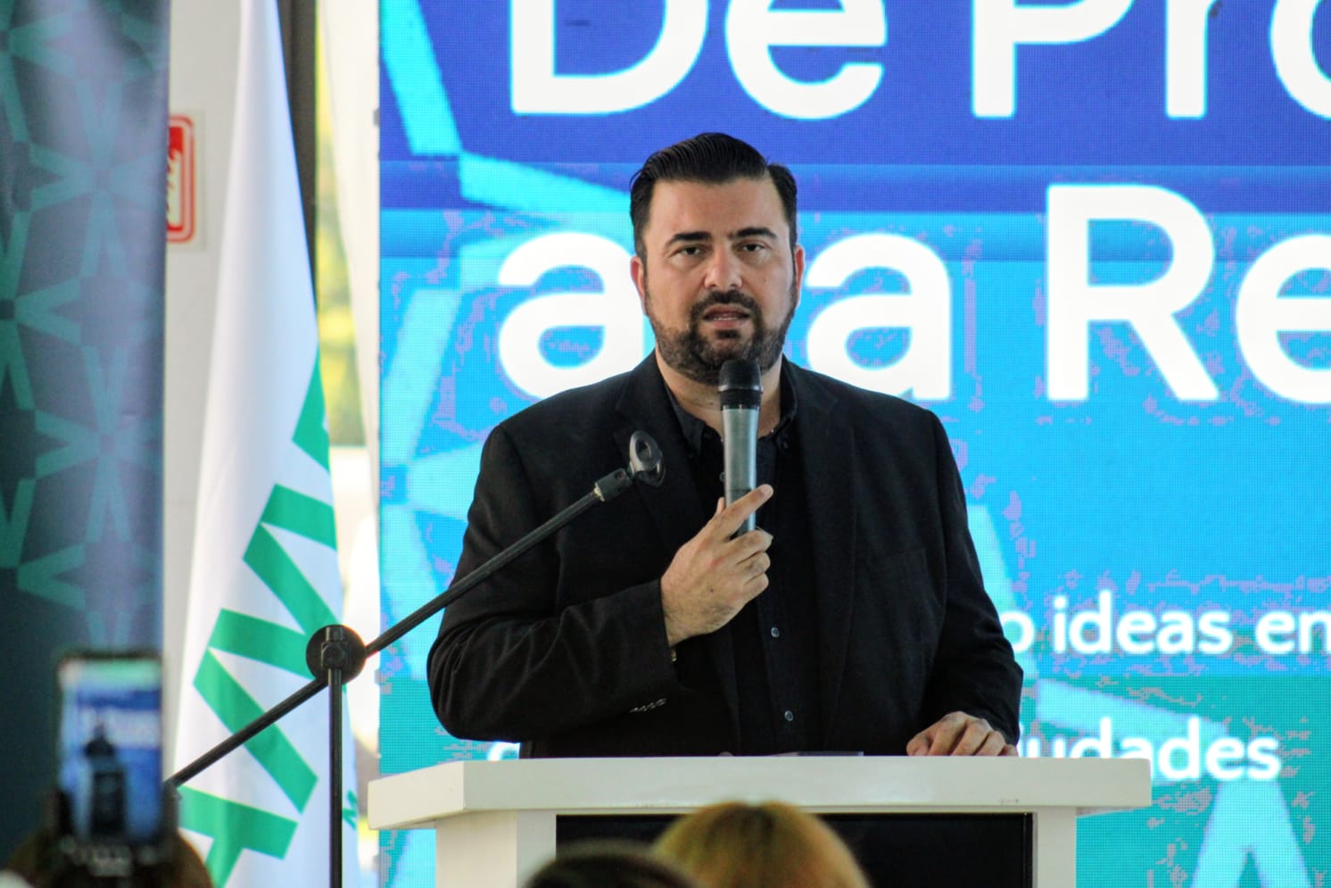 Luciano Carrasco Altamirano, presidente de AMPI Mazatlán