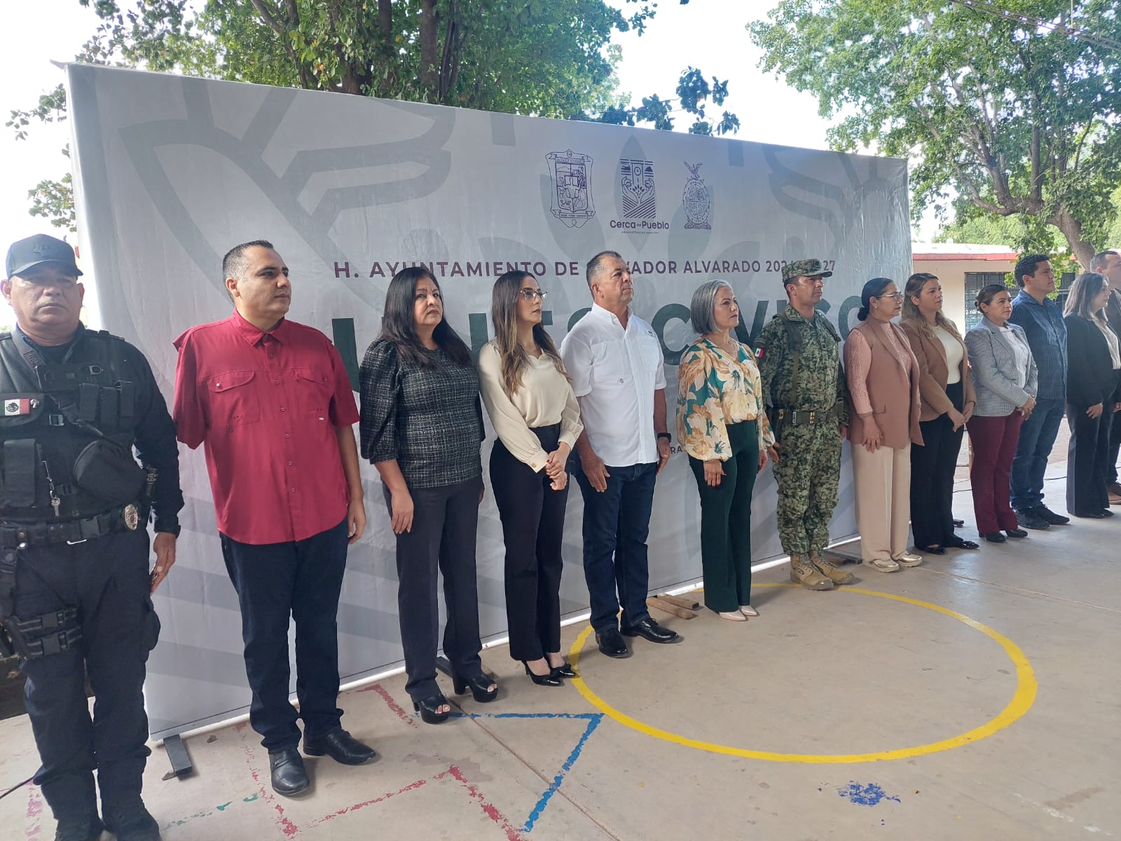 Lunes Cívico en Salvador Alvarado