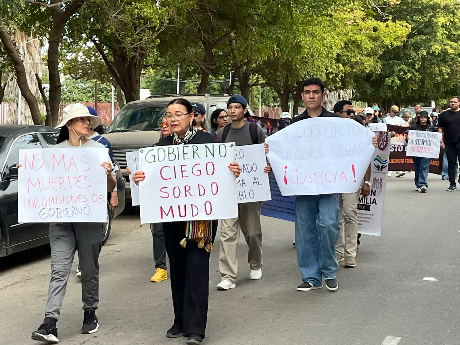 Marchan en Guasave pidiendo justicia para Píndaro