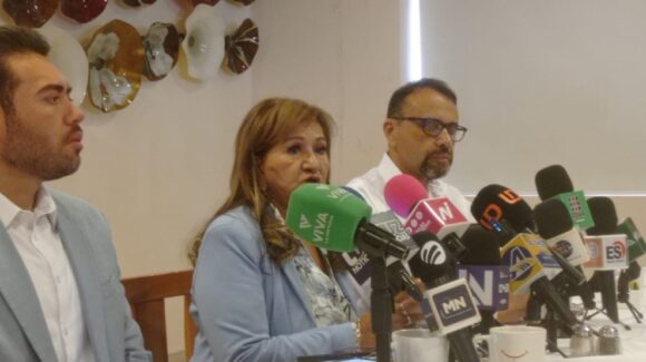 Yo no me meto en numeralias de encuestas, esperaré la base y los tiempos de Morena: Teresa Guerra