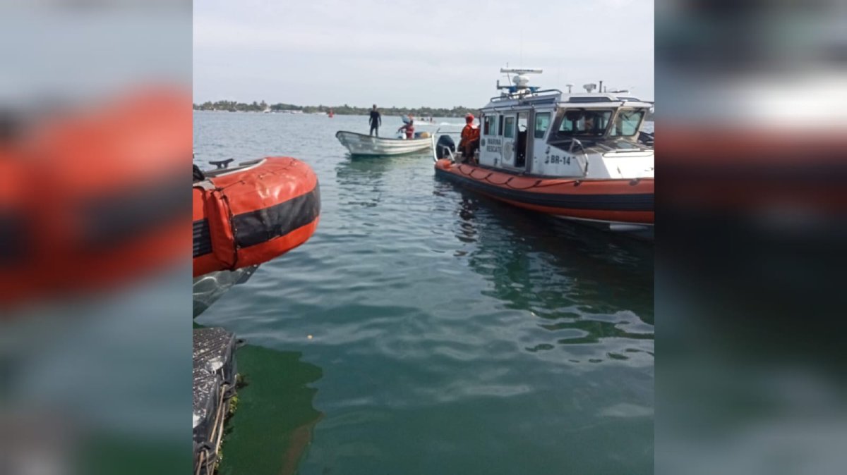 marina rescata a pescadores en mazatlan
