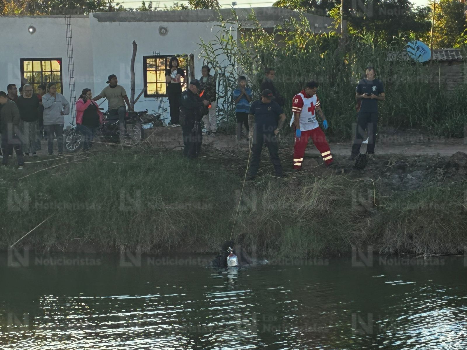 Menor muere tras caer al canal Lateral 18, en Ahome, Sin.