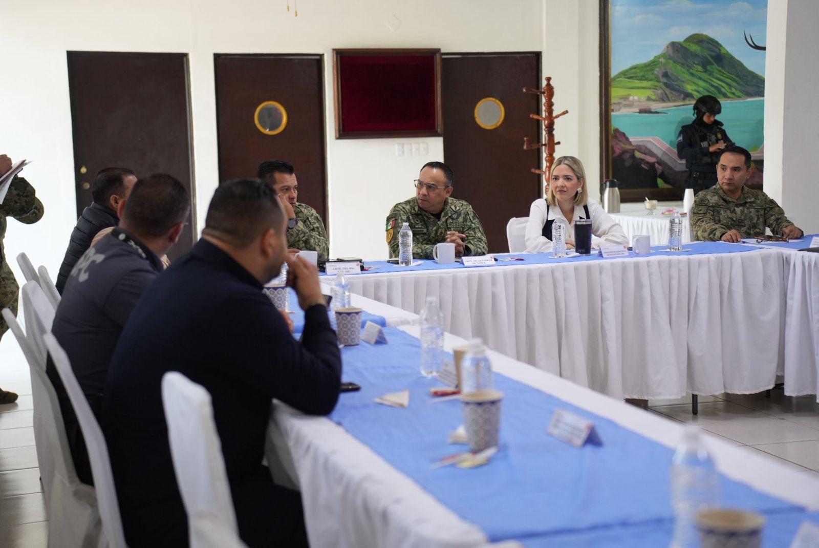 Estrella Palacios encabezó reunión de trabajo de la Mesa de Coordinación para la Construcción de la Paz