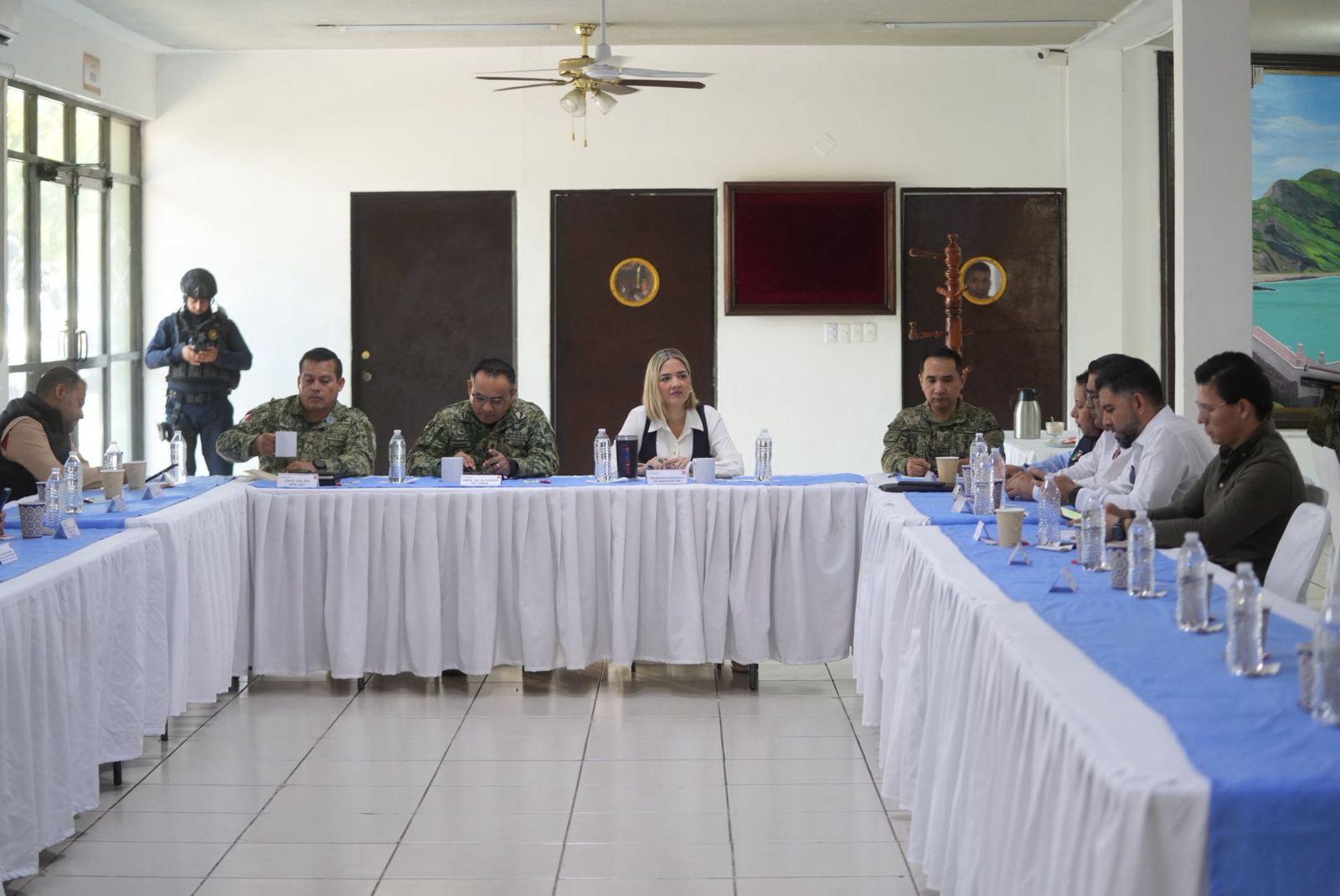 Estrella Palacios encabezó reunión de trabajo de la Mesa de Coordinación para la Construcción de la Paz