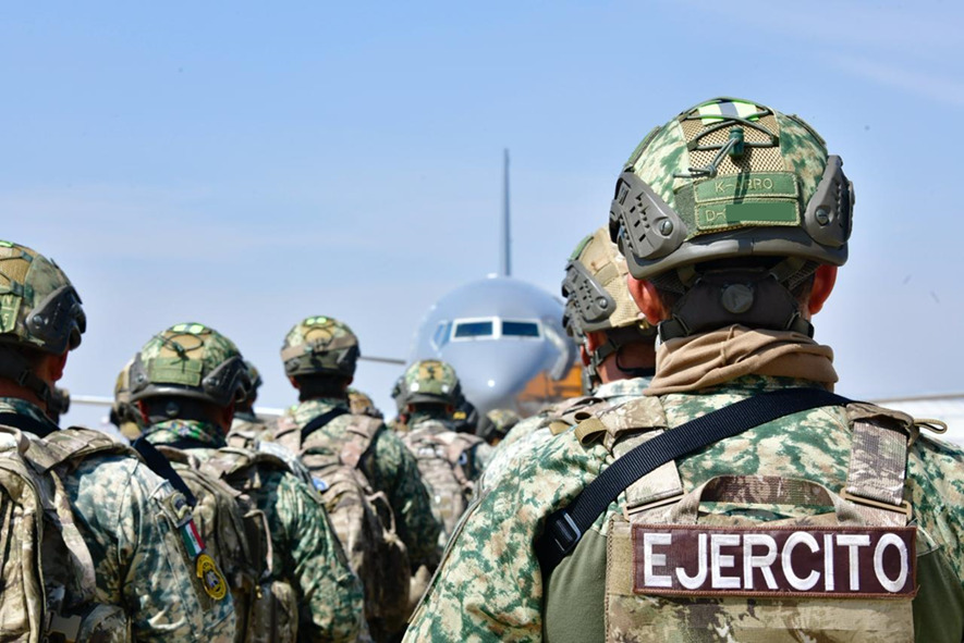 Militares